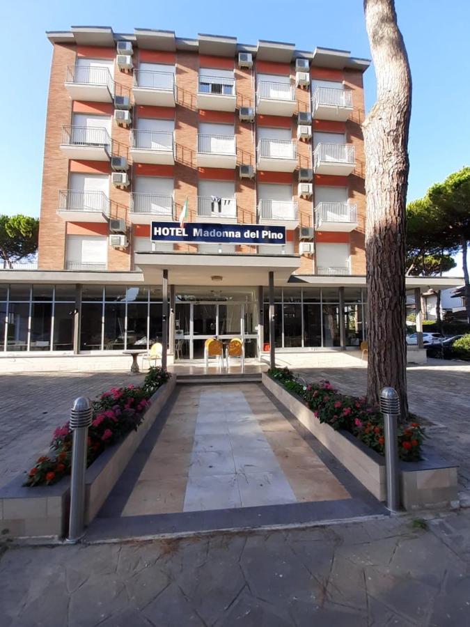 Hotel Madonna Del Pino チェルヴィア エクステリア 写真