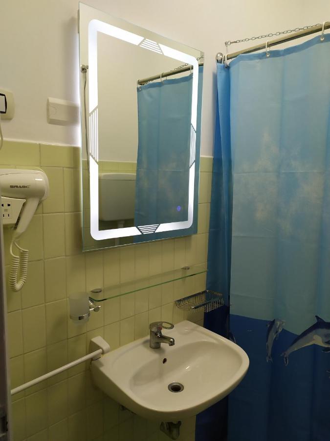 Hotel Madonna Del Pino チェルヴィア エクステリア 写真