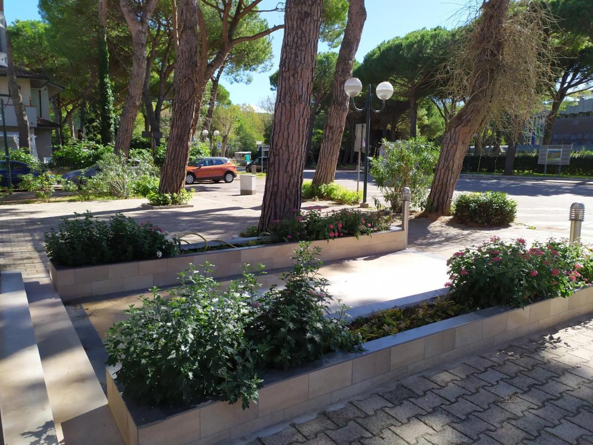 Hotel Madonna Del Pino チェルヴィア エクステリア 写真
